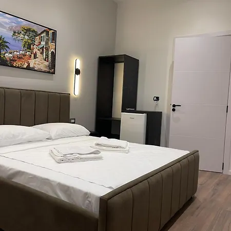 Hotel Vlora City Rooms 3*