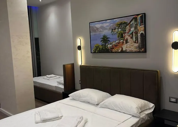 Vlora City Rooms 3*
